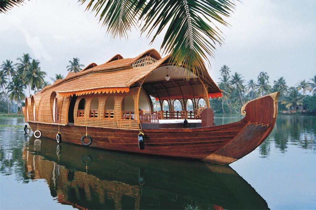 Houseboat Stay in Goa